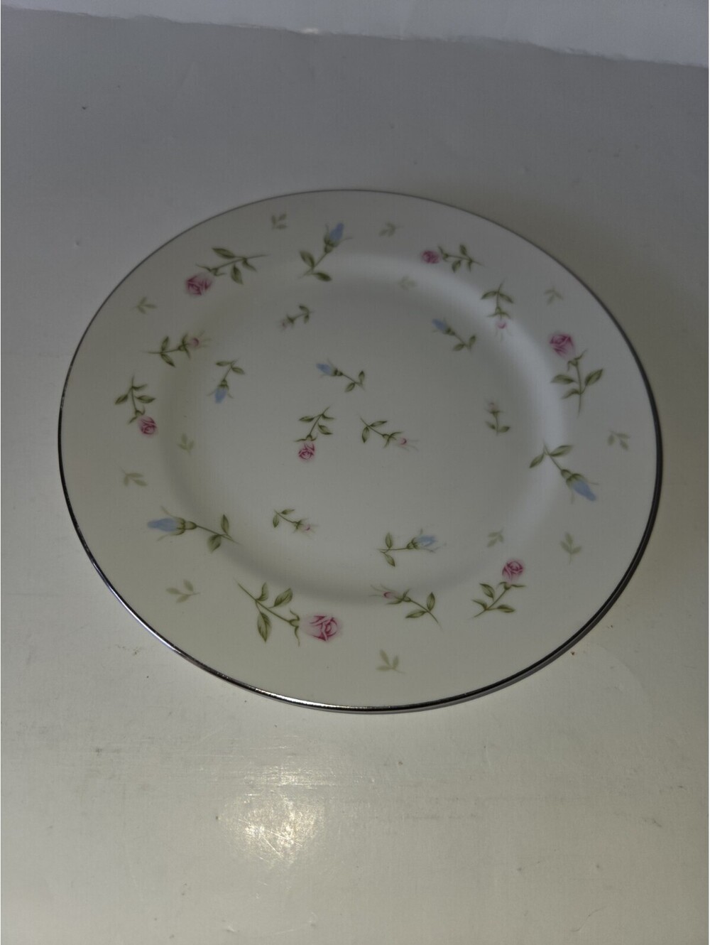 Vintage SHEFFIELD Fine China RAMBLING ROSE 8" Salad Plate